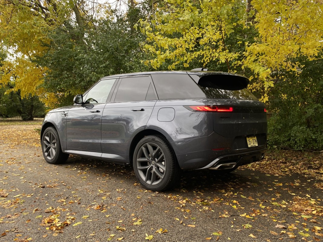 Jazda Range Rover Sport PHEV