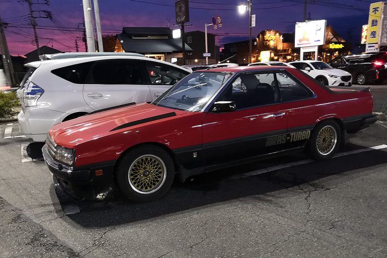 Nissan Skyline DR30 RS-Turbo: ikoniczny coupe lat 80.