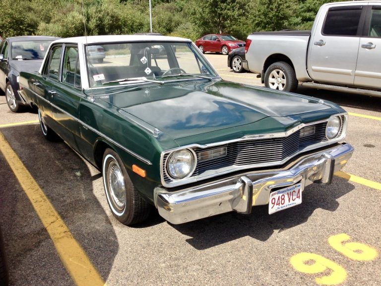 Dodge Dart 1976: Cichy świadek minionej epoki