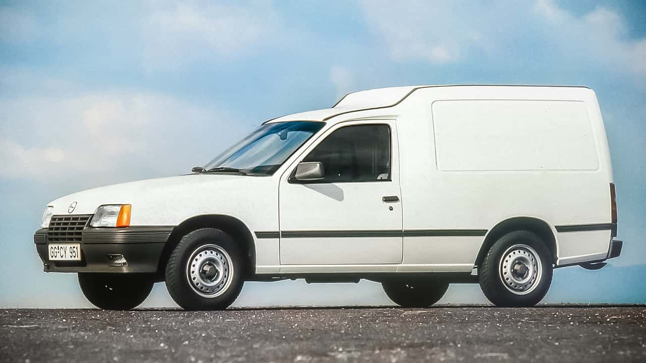 Opel Combo: 40 lat ewolucji, od Kadetta do nowoczesnego furgonu