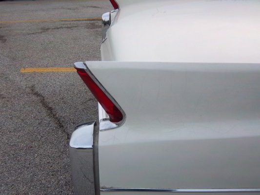 1963 Cadillac Sixty-Two Convertible : Wieczna Piękność do Odkrycia
