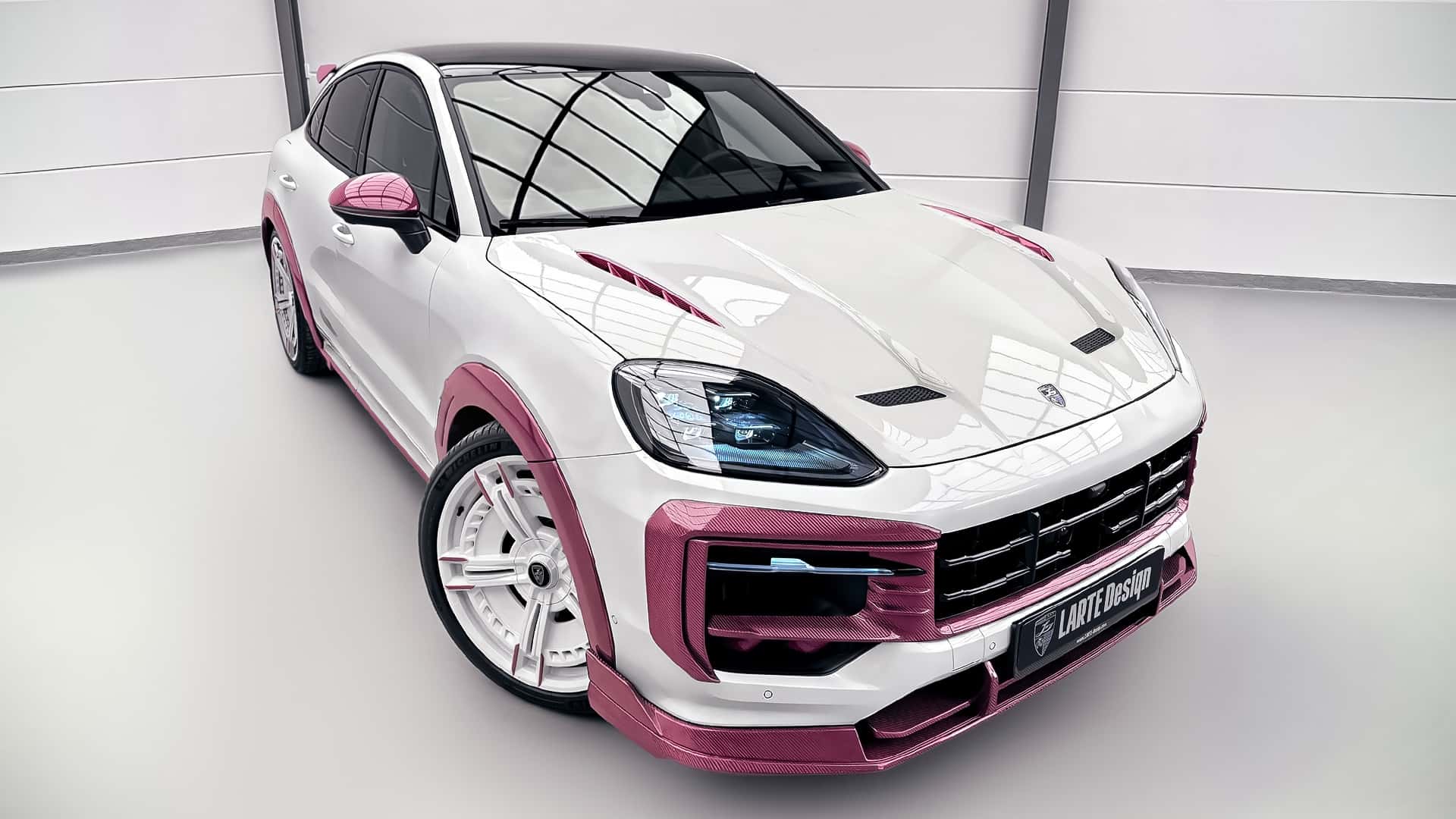 Larte prezentuje odważny zestaw nadwozia dla Porsche Cayenne