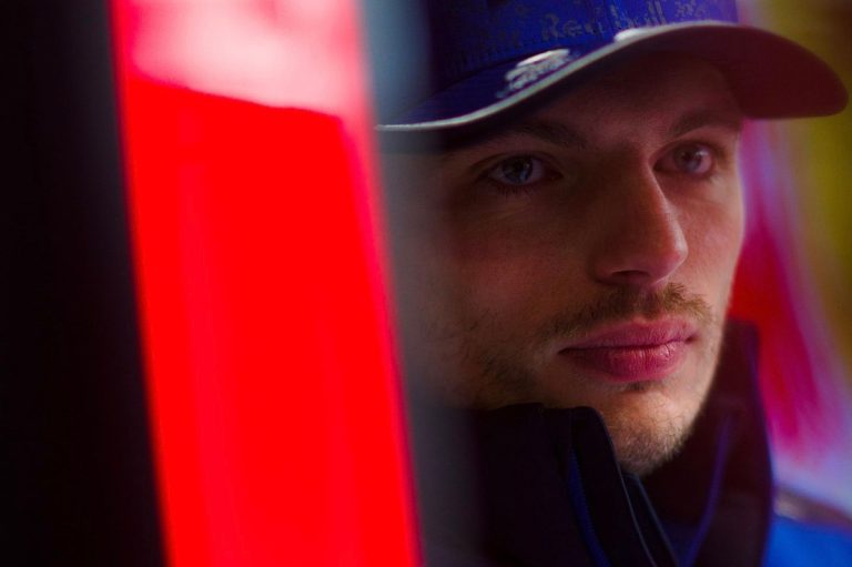 Max Verstappen, Formuła E i figlarnie zaproszenie w sercu krytyki
