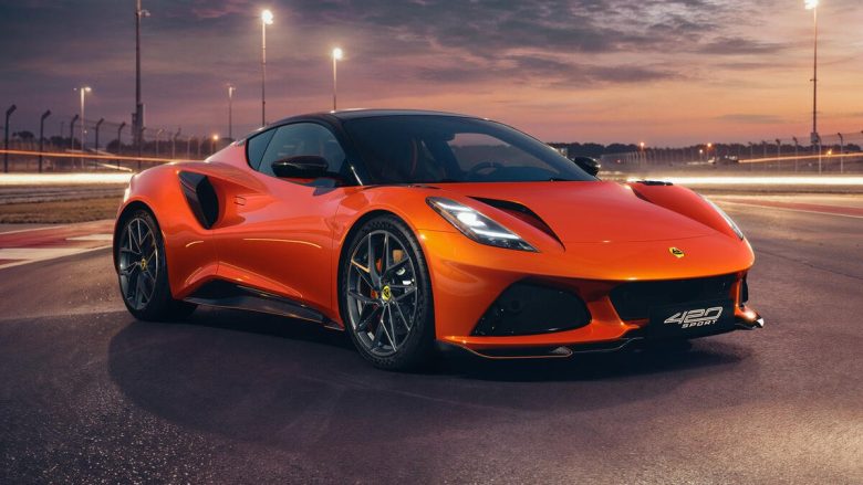 Lotus Emira 420 Sport: powrót czystej frajdy z jazdy