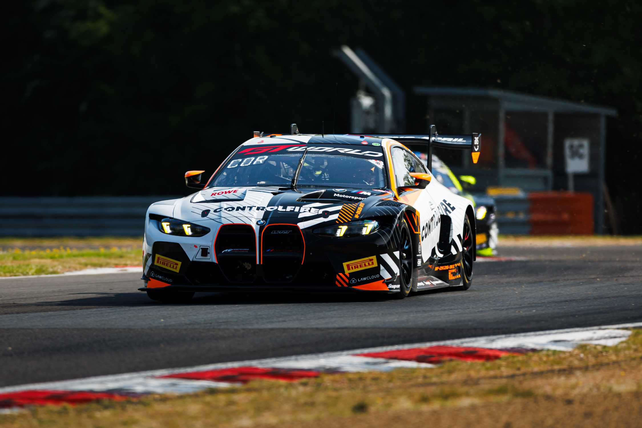 BMW WRT ratuje wynik w Brands Hatch mimo słabej kwalifikacji image 4