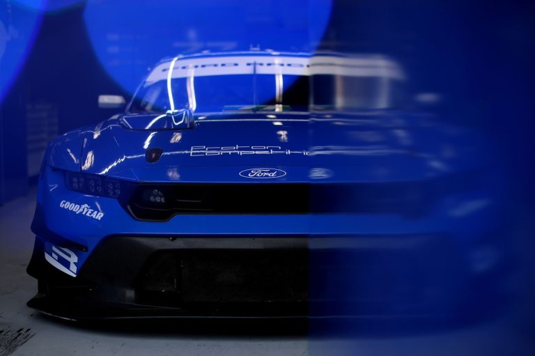 Ford kompletuje skład kierowców Hypercar na powrót do Le Mans
