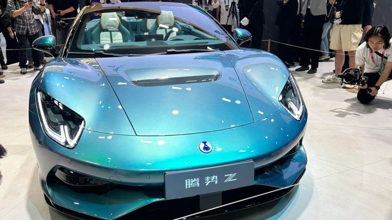 Denza Z: chiński roadster elektryczny, który rzuca wyzwanie hipersamochodom
