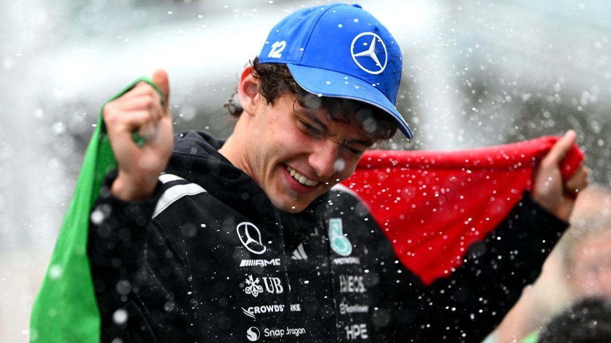 Räikkönen widzi w Antonellim przyszłego mistrza, ale ostrzega przed presją