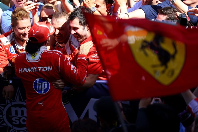 Hamilton wygrywa dla Ferrari! Pierwszy triumf Brytyjczyka w barwach Scuderii