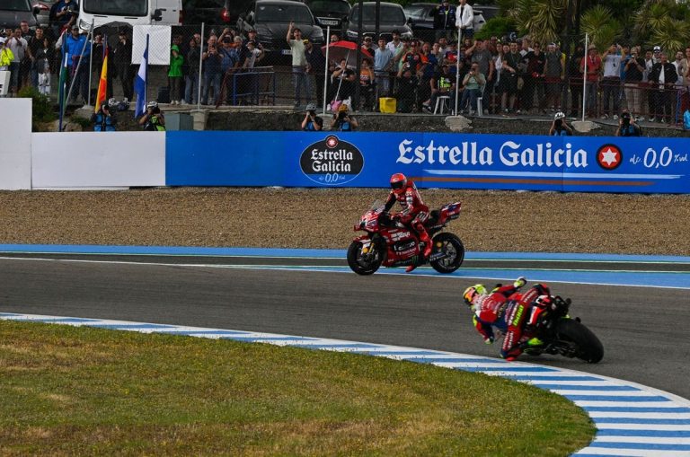 MotoGP: Nowe zasady wjazdu do alei serwisowej. "Anty-Márquez" wchodzi w…