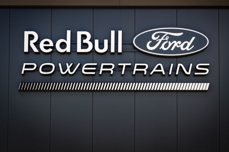 Red Bull kwestionuje klasyfikację silników F1. Czy FIA podała błędne dane?